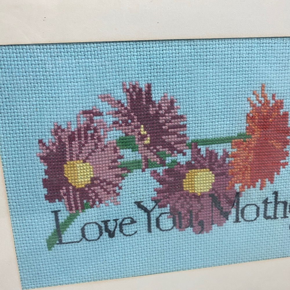 Framed Needlepoint 'Love you, Mother' USA 22 Stamp - Picture 4 of 5